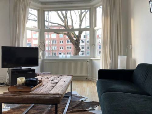 HUGE apartment for couples - Near popular Vondelpark in Amsterdam